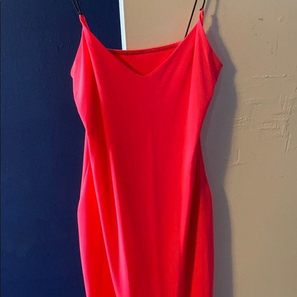 Neon Pink sliming mini dress - Picture 2 of 2